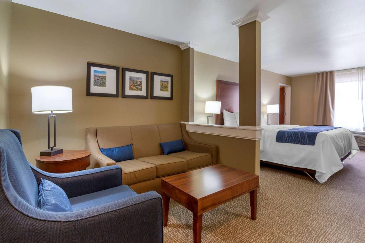 Comfort Inn & Suites Mandan - Bismarck Kültér fotó
