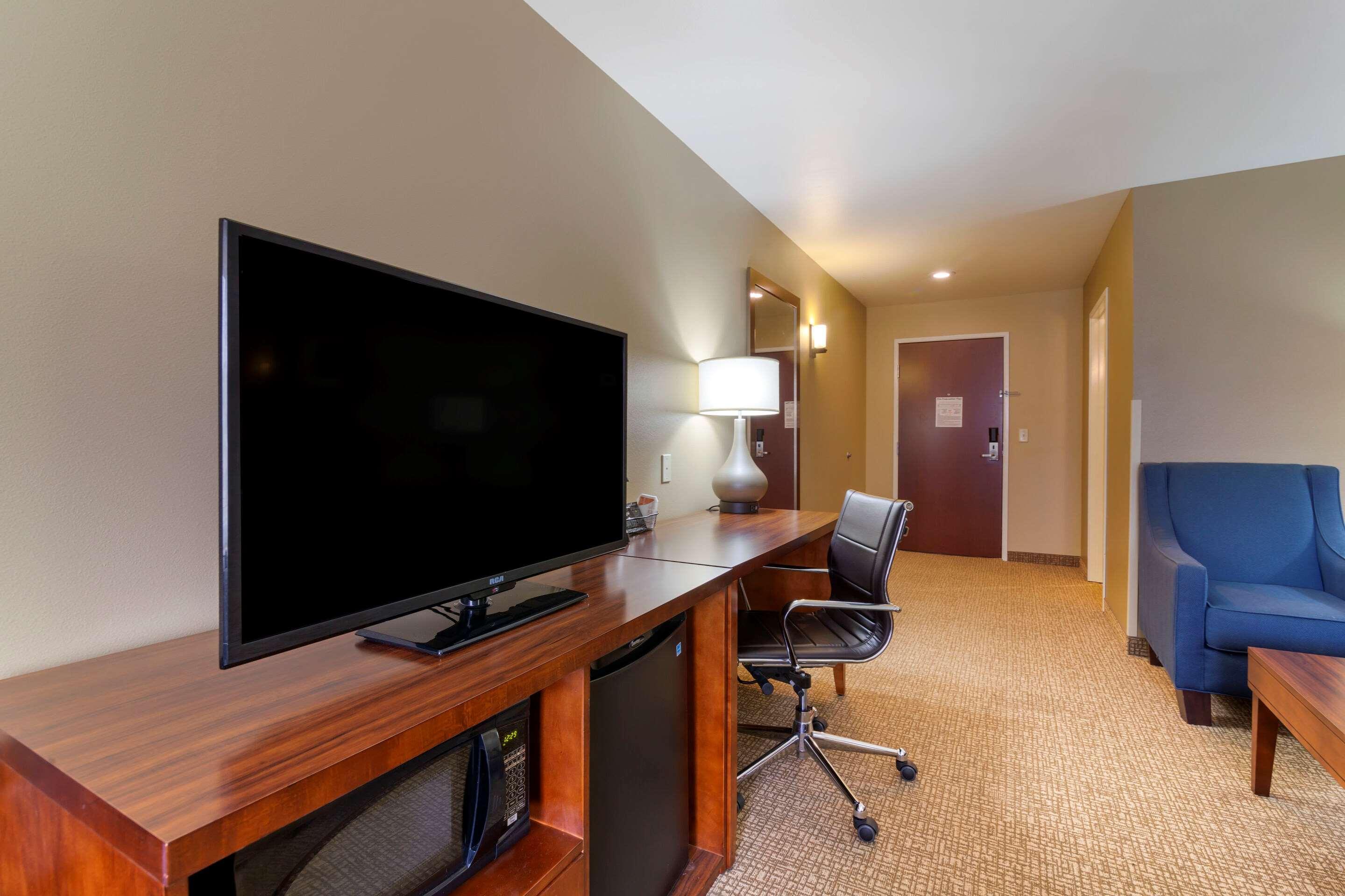 Comfort Inn & Suites Mandan - Bismarck Kültér fotó